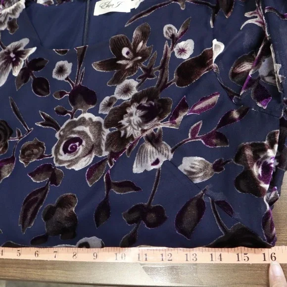 Navy Burnout Floral Dress - Picture 16 of 16